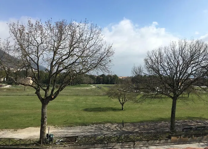 公寓 Happy House 古比奥